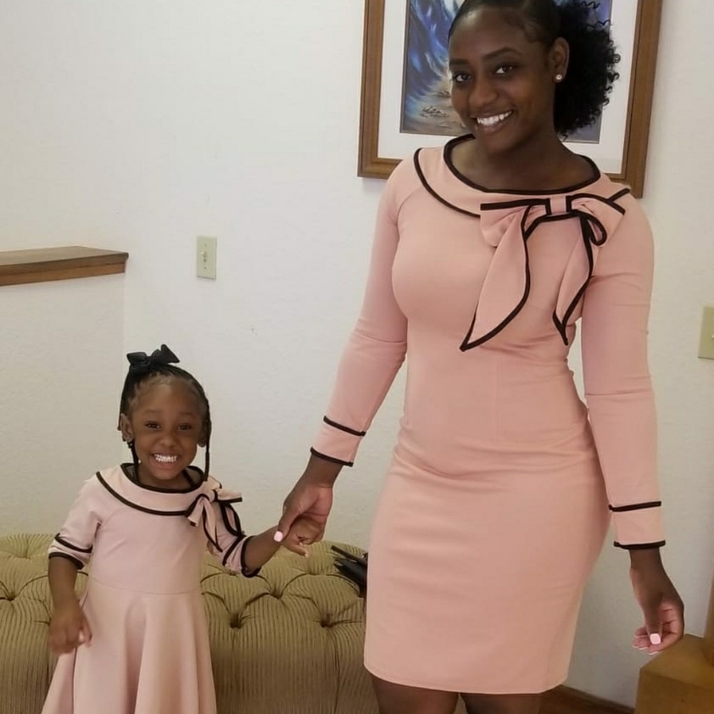 🚫SOLD🚫SOLD🚫Mommy and Me Dresses - Picture 2 of 7